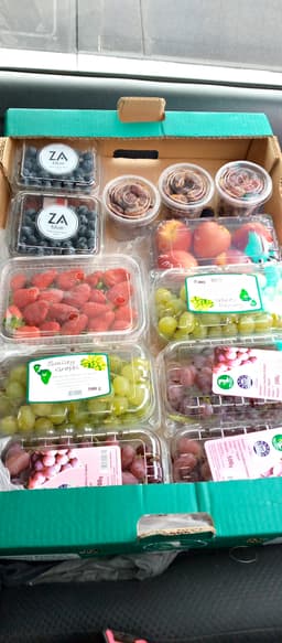 Vitamix fresh fruits and juices